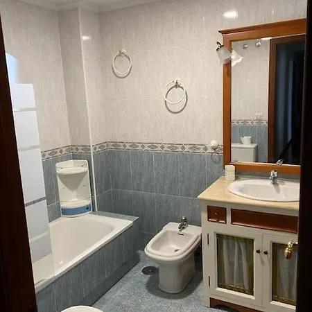 “ledicia”, Piso En Alquiler *