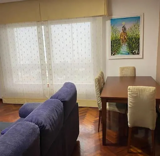 “ledicia”, Piso En Alquiler Vigo