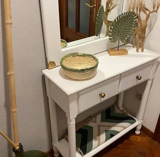 “ledicia”, Piso En Alquiler Vigo