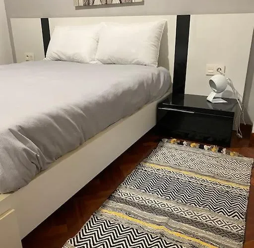 “ledicia”, Piso En Alquiler Apartment *